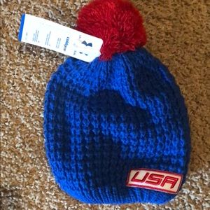 UA Cold gear USA hat